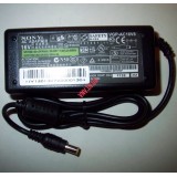 Зарядка, Блок питания для ноутбука Sony 16V 4A 64W 6.5x4.4 мм (оригинал)
